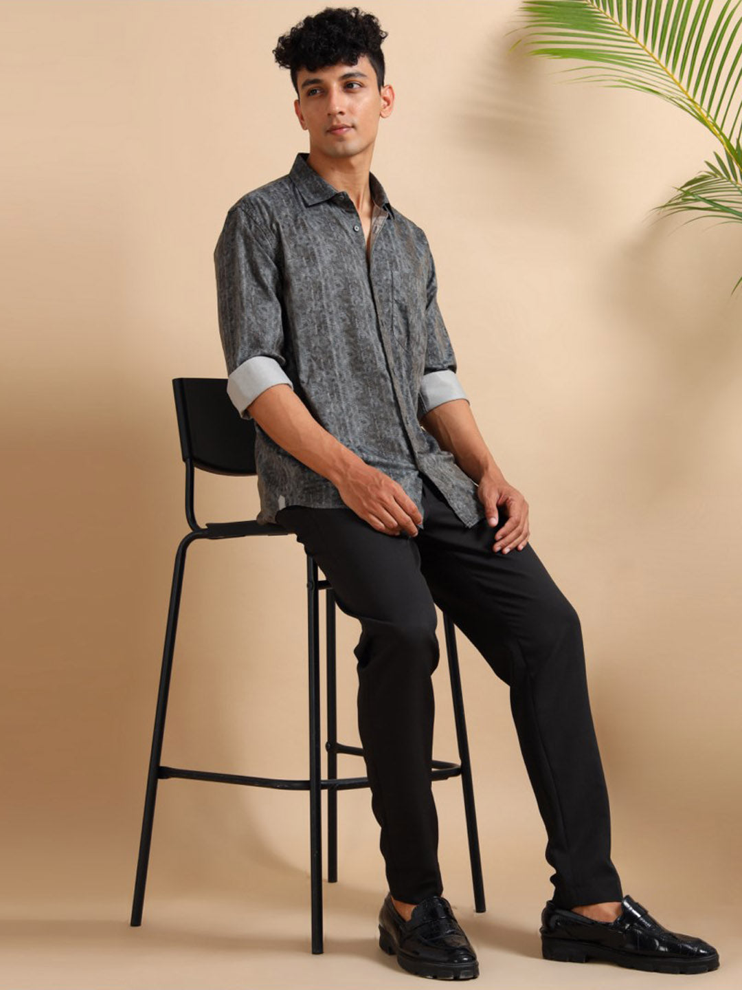Grey Abstract Vibe Shirt