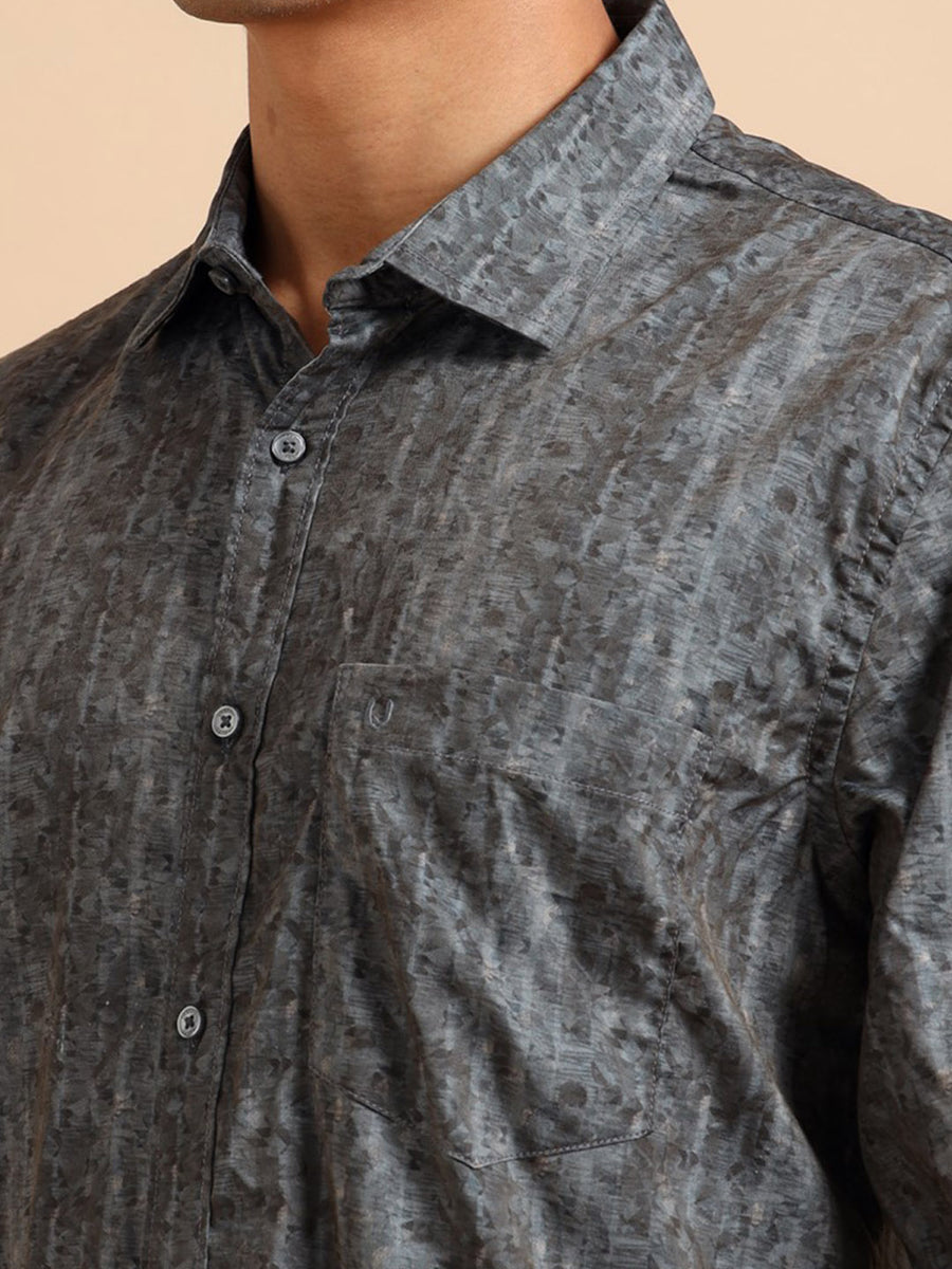 Grey Abstract Vibe Shirt