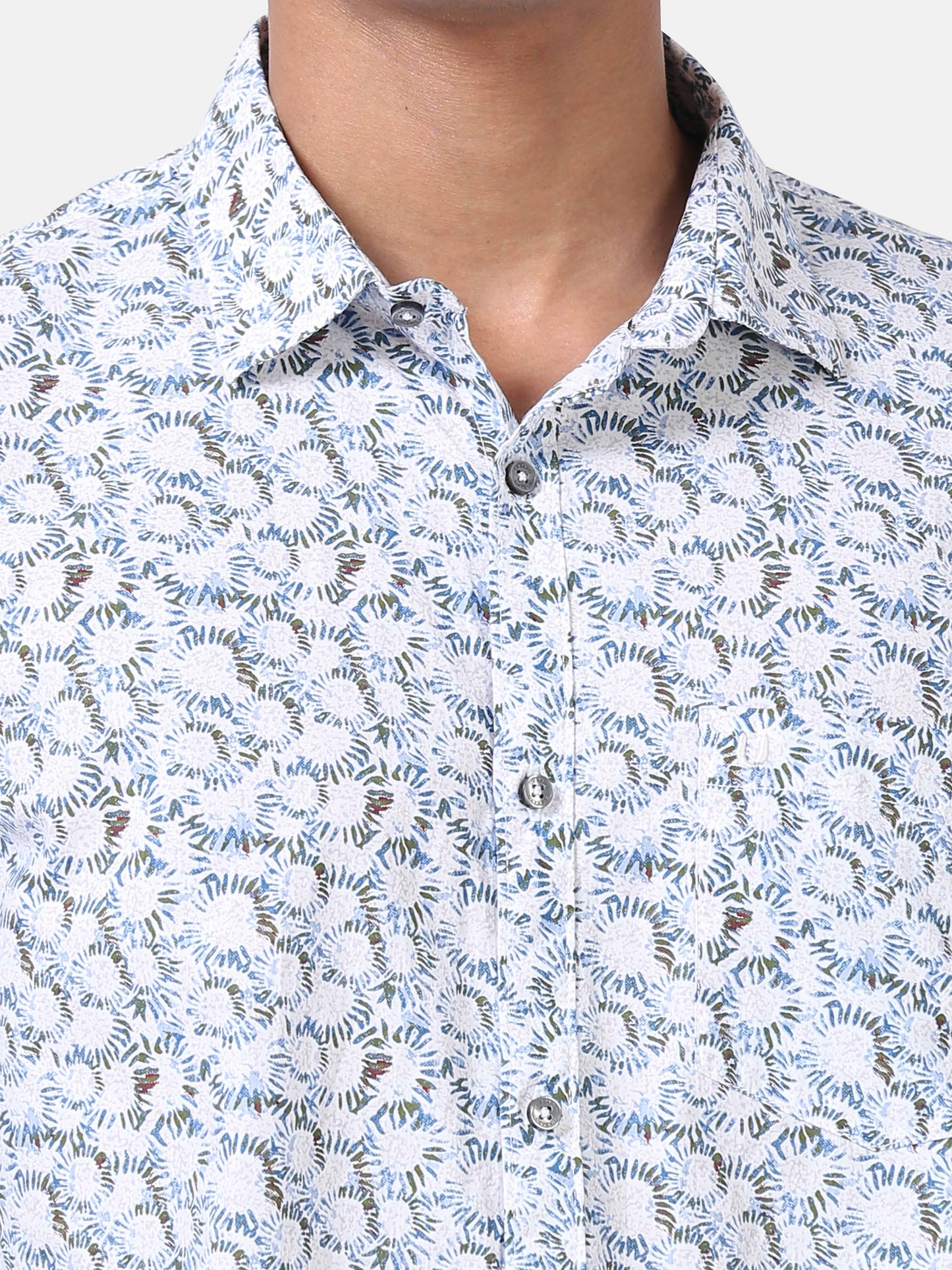 Blue hue print shirt