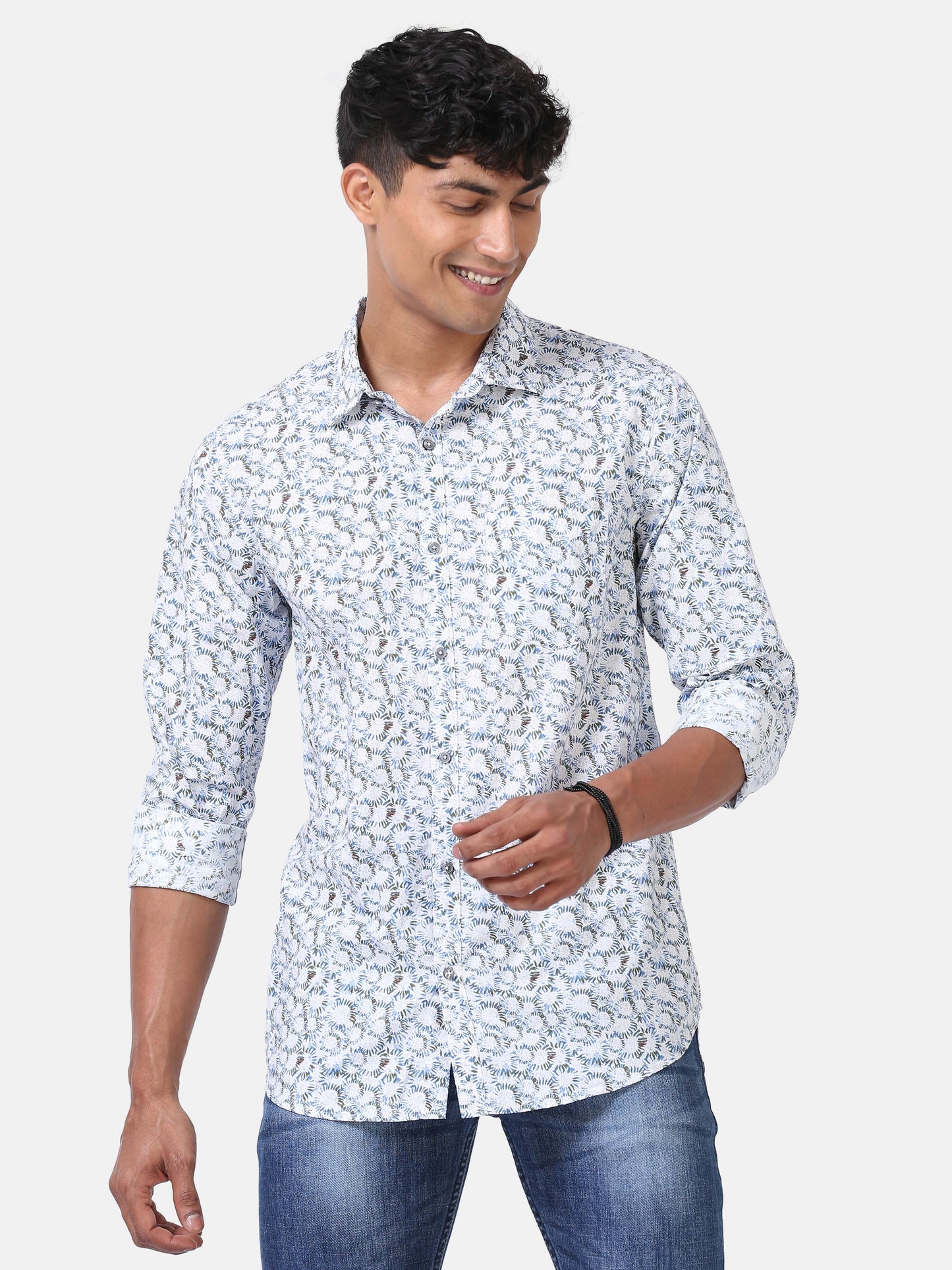 Blue hue print shirt