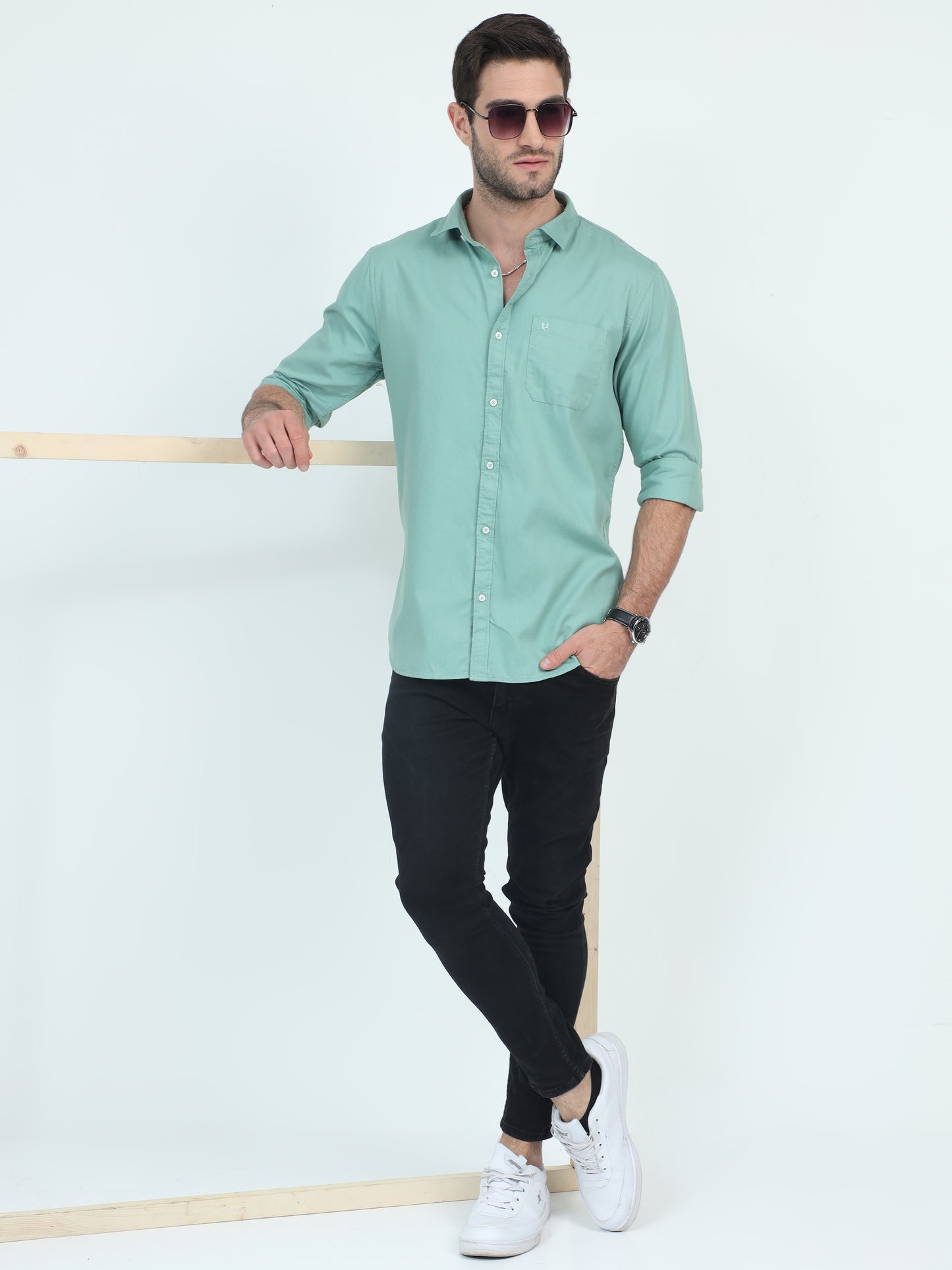 Pure Simplicity Solid Green Shirt